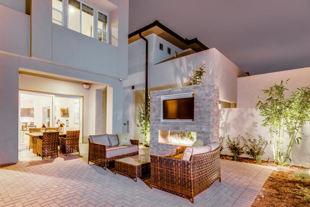 Royal Oaks Courtyard Villas - New Luxury Modern Homes for Sale in West Houston | McVaugh Custom Homes 10